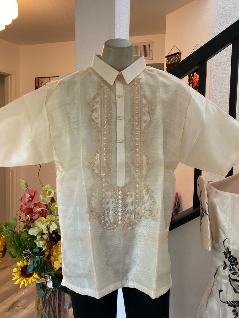 Men's Traditional Embroidered Barong Tagalog Shirt - Cream